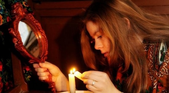 Рождественское гадание: "Курочка на завалинке рылась, что из пшена достала, то и сбудется"