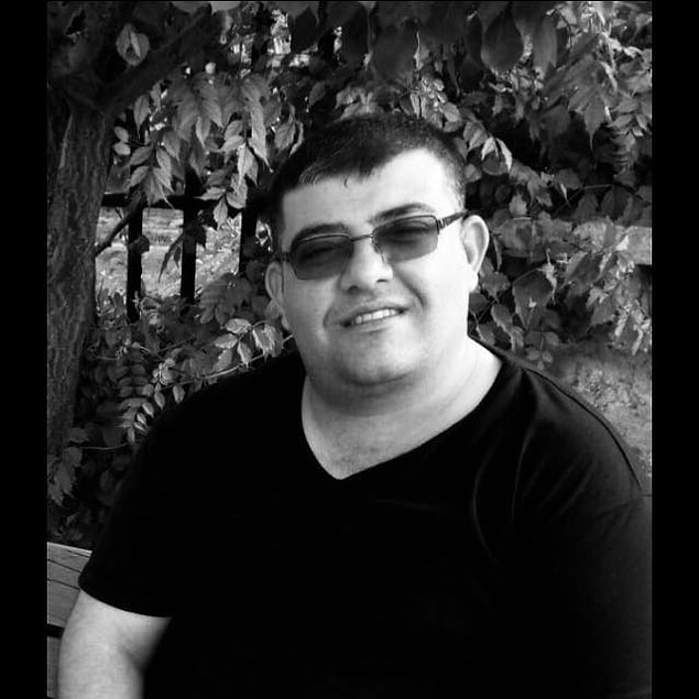 Yaşanan olayın ardından silah sesini duyan okul yöneticileri ve diğer öğretmenler atölyeye koştu. M.A.'nın elindeki tabanca alınırken, yaralanan öğretmen hastaneye kaldırıldı.