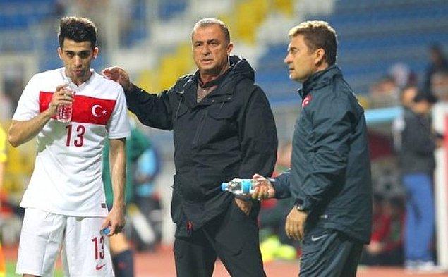 2014-2015 yılında Bursaspor ile 25 maça çıkan Emre Taşdemir bir sezon sonra 28 maçta forma giyerek A Milli Takım'a kadar yükseldi.