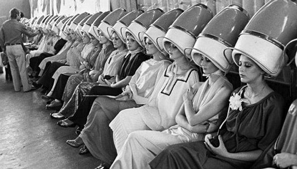 13. Женская стрижка + химия