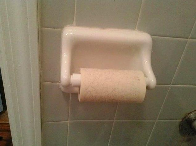 7. Sen keşke üşenseydin. Tuvalet kağıdını tüy toplayıcı ruloyla değiştirmek nedir?