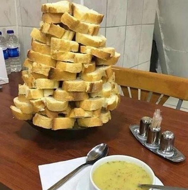 8. Çorba mı içiyoruz jenga mı oynuyoruz belli değil.
