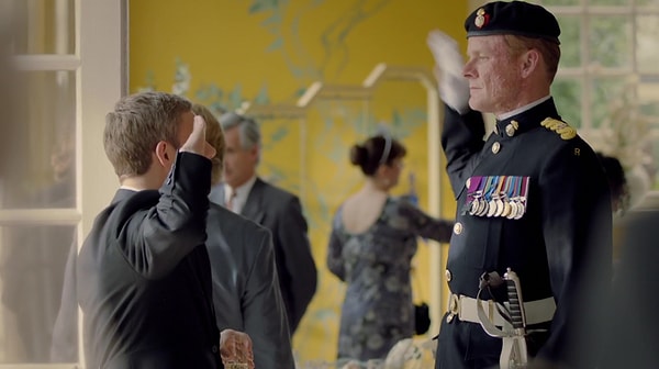 10. Кто пытался убить майора Джеймса Шолто на свадьбе у Джона и Мэри?