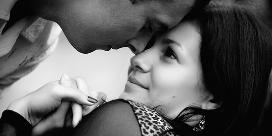 Ученые выяснили, что любовь действует на женщин как вирус