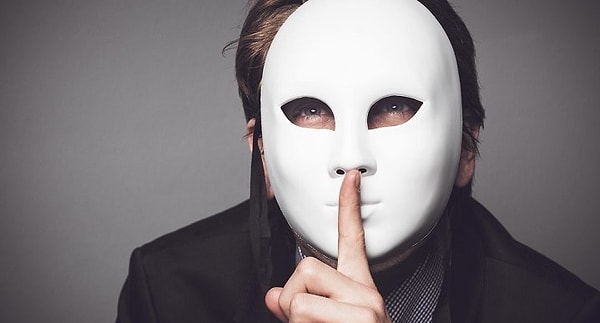 4. Какая картинка больше всего подходит к слову обман?