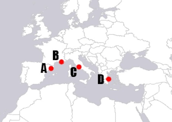 2. В какой точке карты находится Рим?