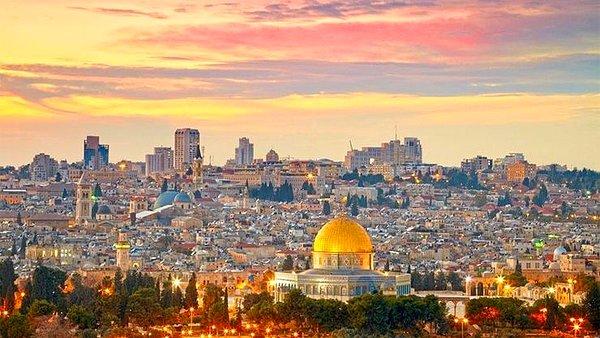 3. Dünyanın ruhani merkezi olarak kabul edilen şehir: Kudüs