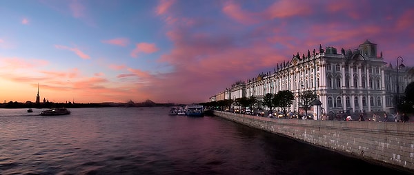 4. Когда в Петербурге бывают Белые ночи?