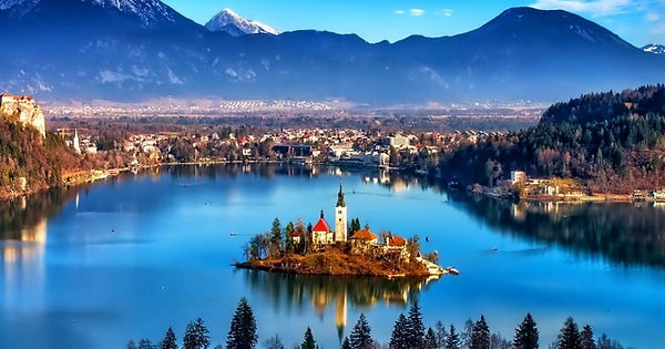 15. А со Словенией?