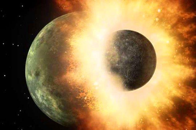 "Büyük çarpışma hipotezi" Ay'ın Dünya ile Mars boyutlarındaki başka bir gezegenin çarpışmasının enkazlarından ortaya çıktığını iddia ediyordu.