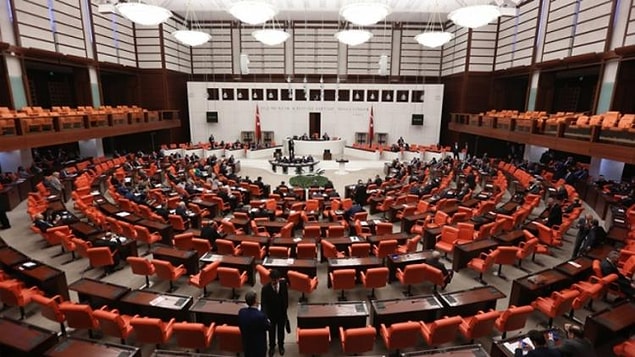 Konu mecliste de gündeme gelmiş ve büyük tartışmalar yaşanmıştı.