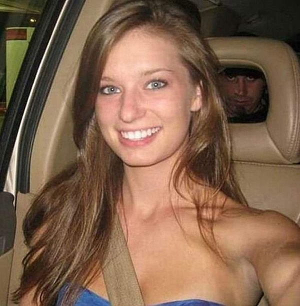 25. Она еще не подозревает об опасности