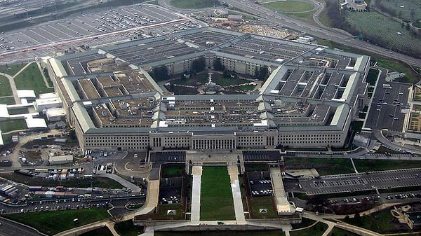 10. Зона 51, США