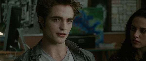 3. Из какой части этот кадр с Эдвардом?