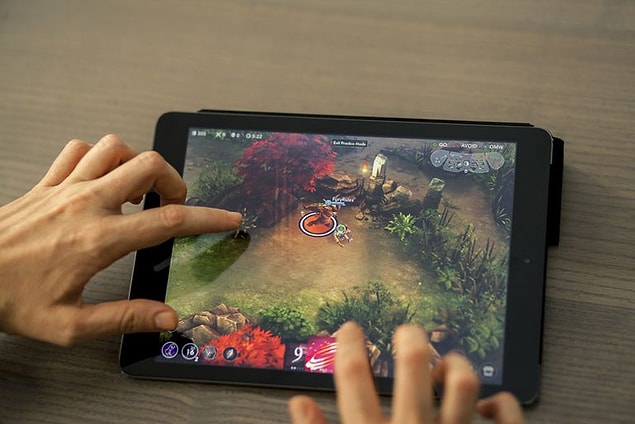 Çoğu iOS kullanıcısının aklına gelen ilk soru 'Peki ya normalde ücretsiz olan oyunlar için de abonelik gerekiyor mu?' oluyor.