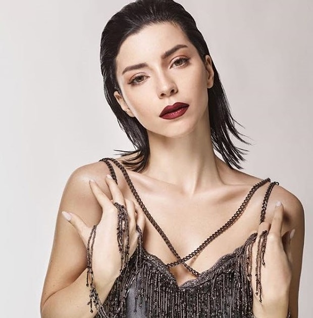 Merve Boluğur