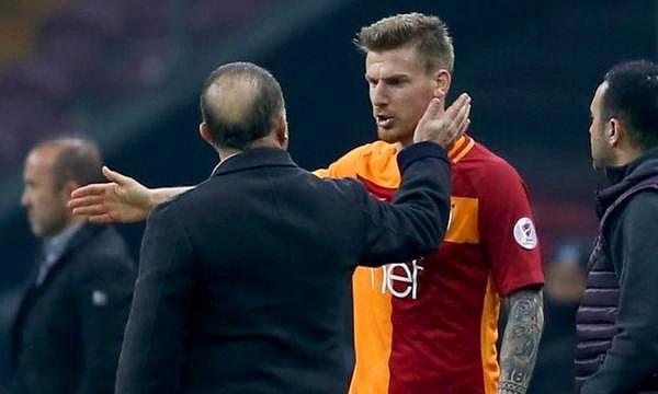 Fatih Terim'in bu sezon kadrosunda düşünmediği genç isim Galatasaray ile yollarını ayırdı.