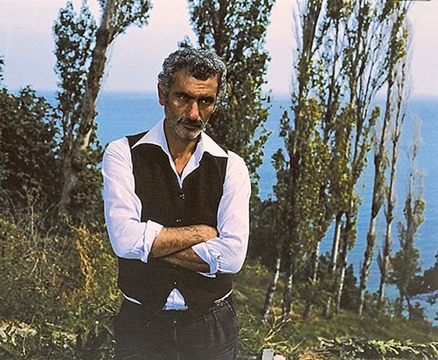 Yılmaz Güney, 9 Ekim 1981 günü Isparta Yarı Açık Cezaevi'nden izinli olarak çıktı, kısa bir süre sonra Fransa'ya kaçtığı öğrenildi ve bir daha asla geri dönemedi.