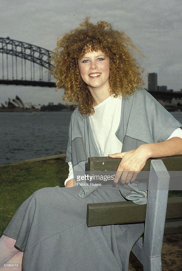 22. Nicole Kidman in one of her modeling photos during the 1980s