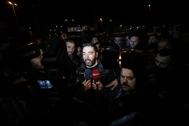 Burada grup adına konuşan Lisanslı Taşımacılar Derneği Başkanı Metin Magriso, bu saldırıların bir an önce yetkililer tarafından engellenmesini istediklerini söyledi.