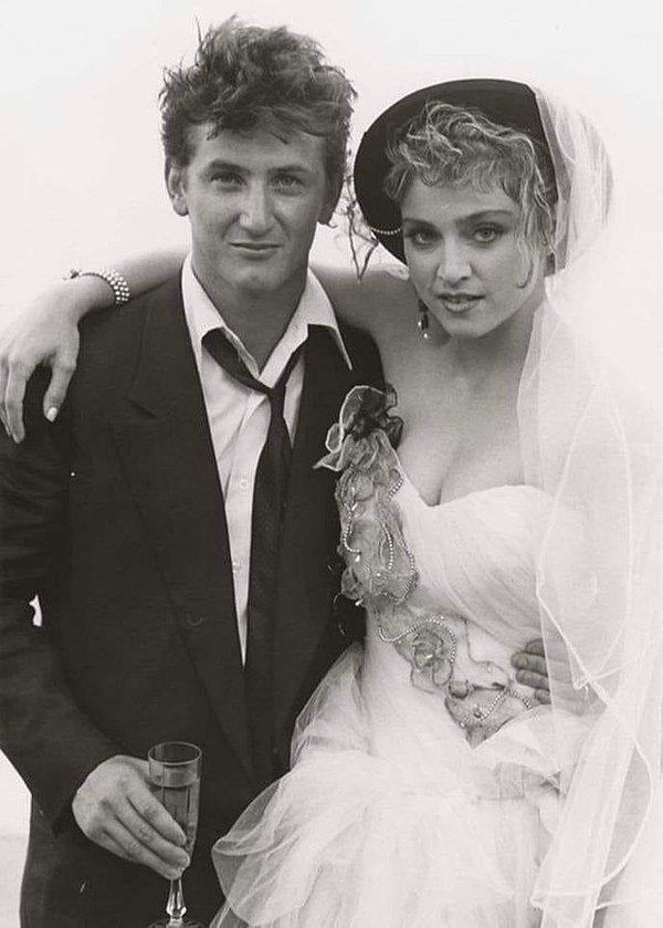 13. Sean Penn ve Madonna'nın düğün günü, 1985.