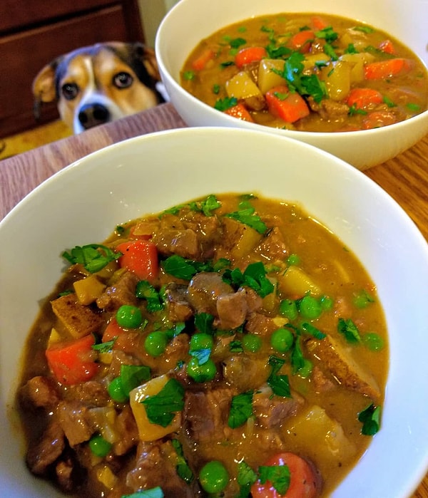 16. "Там есть что-нибудь для меня?"