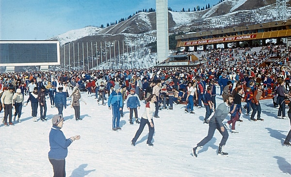 10. Как называли популярные детские коньки?