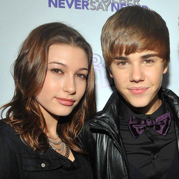 Tüm dedikoduların aksine, Hailey öncesinde Justin Bieber hayranı değilmiş. Önce arkadaş olan ikili daha sonra çıkmaya başlamış.