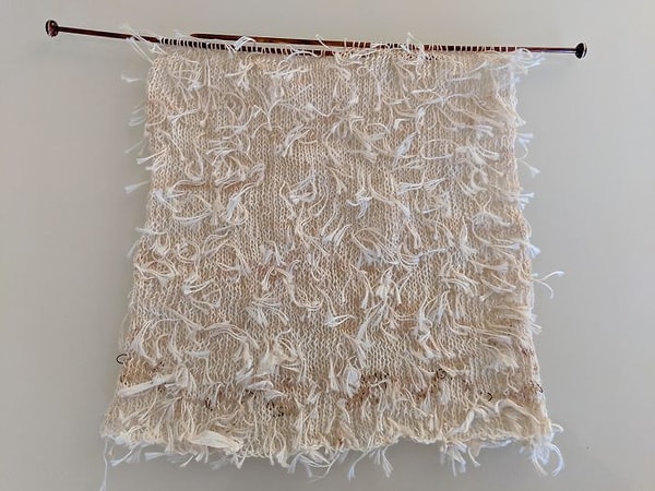 6. Моя мама вяжет шарф из чайных пакетиков (полностью)