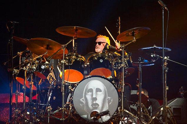 Queen+Adam Lambert projesi ile sahne almaya devam eden Roger Taylor, efsane Queen şarkılarıyla dünyayı sallamaya hala devam ediyor!