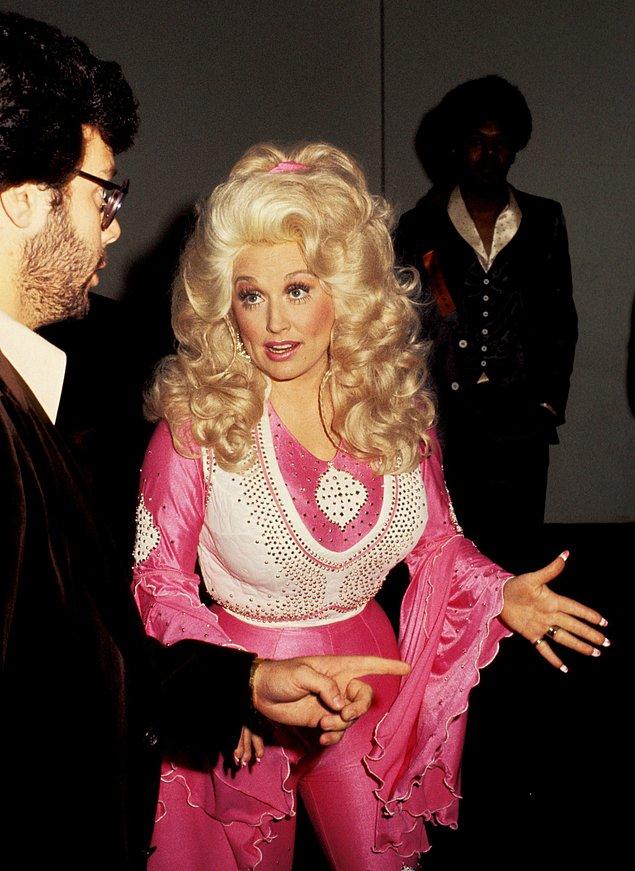 22. Dolly Parton - 1977