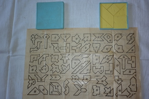 8. Как называлась знаменитая головоломка на картинке?