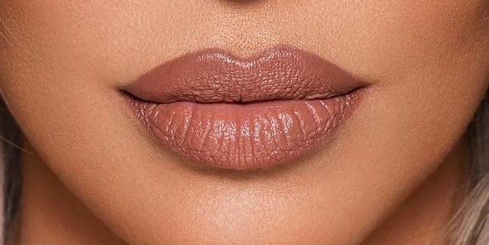 Ben Ünlüleri Dudağından Tanırım Diyenler Buraya! Sence Bu Kim?