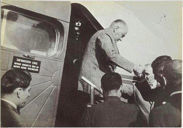 “Savaşların ve milletlerin kaderinin belirlenmesinde, uçakların çok belirleyici rol oynadıklarını” da Atatürk söylemişti, hatırladınız mı?