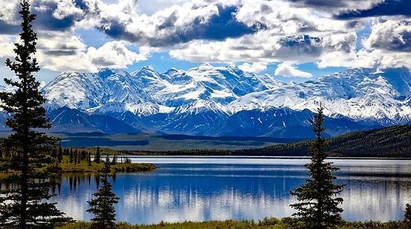 11. Какой российский император продал Аляску Соединенным Штатам Америки?