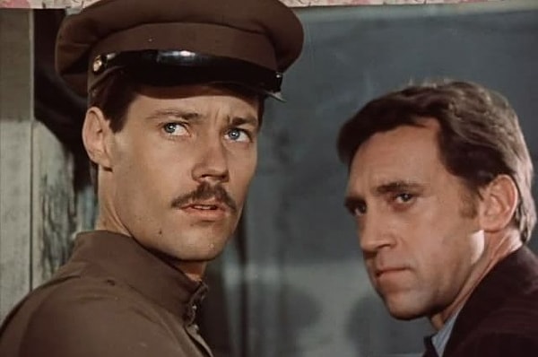 13. И последнее: назовите режиссёра фильма "Место встречи изменить нельзя".