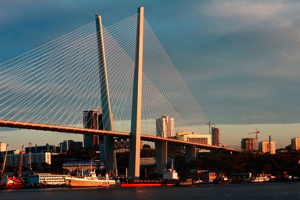 23. Владивосток?