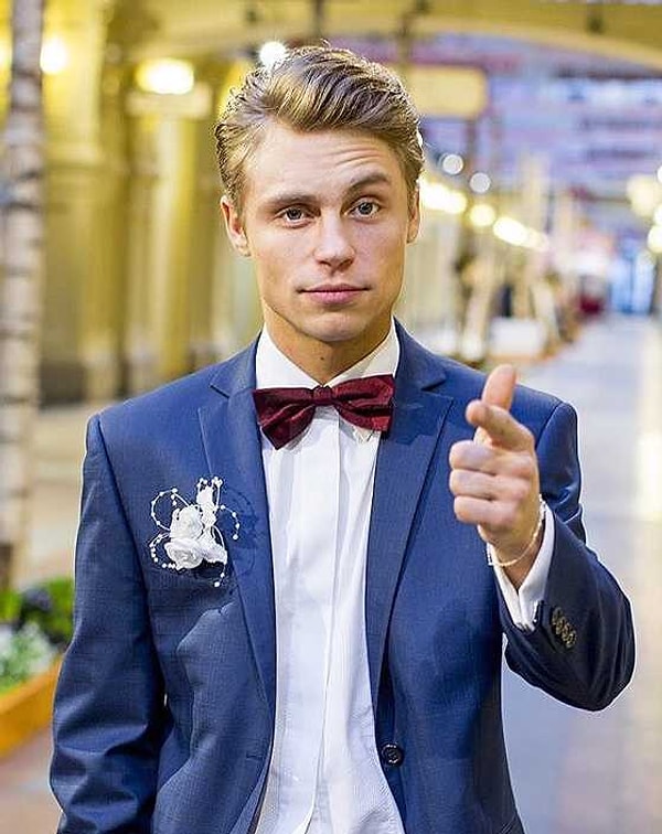 12. Александр Головин