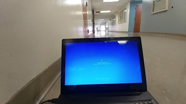 5. Когда компьютер завис в самый неподходящий момент