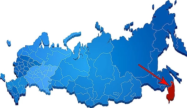 3. Какой из городов находится в отмеченном субъекте РФ?