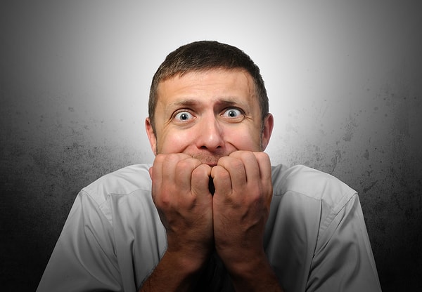 12. Чего боятся люди с никтофобией?