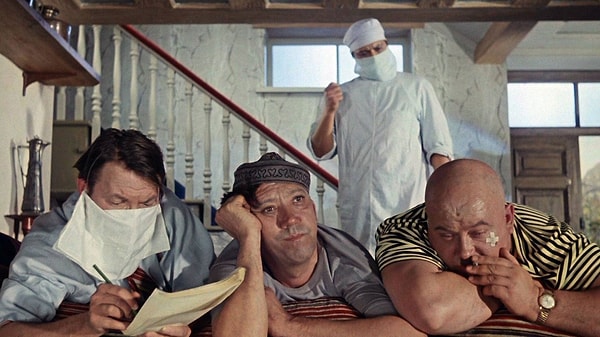 2. А что означало «намазать лоб зеленкой»?