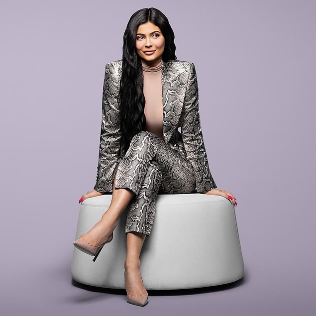 At 21, Kylie Jenner is the world’s youngest self-made billionaire ever with $ 1 billion net worth!