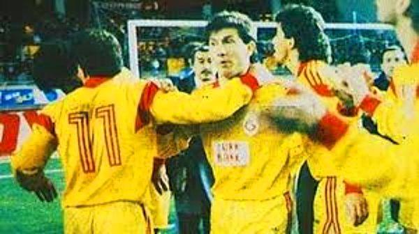 1989: Avrupa Şampiyon Kulüpler Kupası'nda Galatasaray, Monaco takımı ile Köln'de bulunan Müngersdorf Stadyumu'nda yaptığı maçta 1-1 berabere kalarak, bu Kupada yarı finale yükselen ilk Türk takımı oldu.