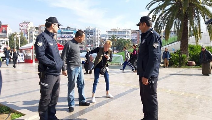 Taksiciyi Rehin Alan Kadın, Polislere Teslim Olmak İstemeyince Sure Okumaya Başladı