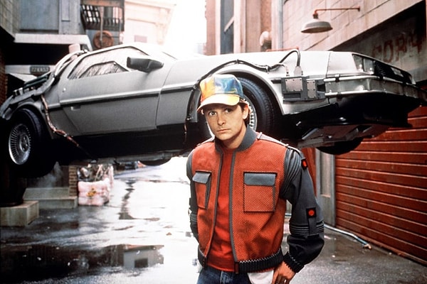 7. Как думаете, в каком фильме был этот автомобиль?