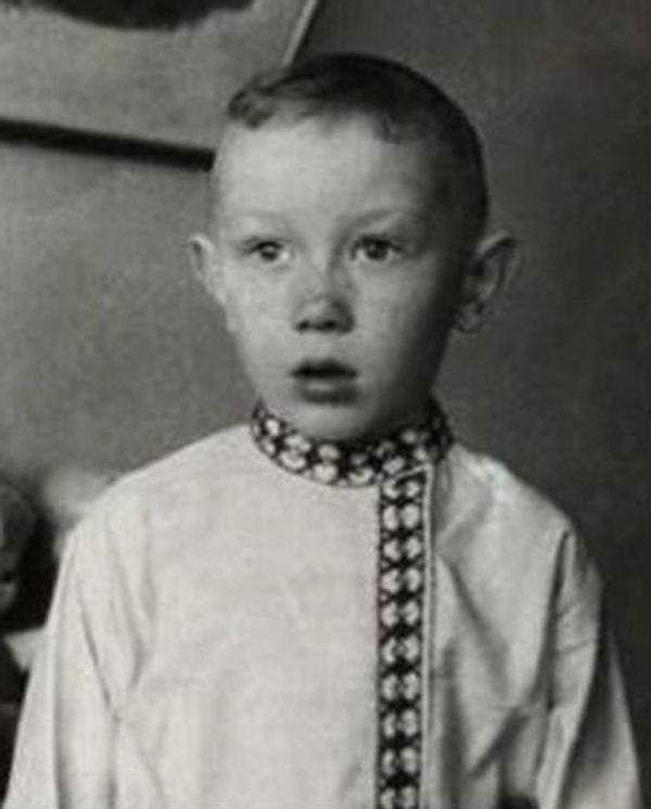 4. Никита Хрущев — малыш из «Жил-был пёс»