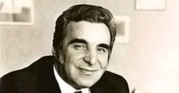 1991: Ankara'nın eski belediye başkanlarından, mimar ve yazar Vedat Dalokay ile eşi trafik kazasında öldü.