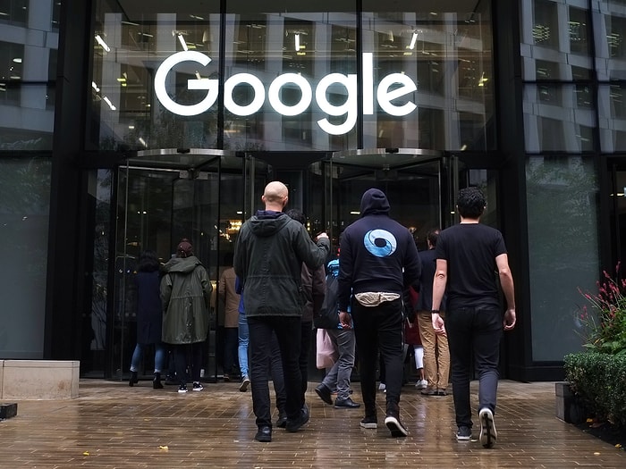 AB'den Google'a 1.49 Milyar Euro Ceza: Gerekçe 'Piyasa Hakimiyetini Kötüye Kullanmak'