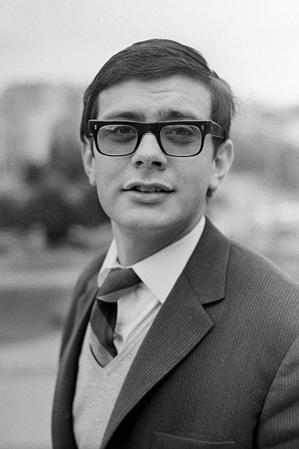 10. На ком был женат Никита Михалков до нынешней супруги Татьяны?